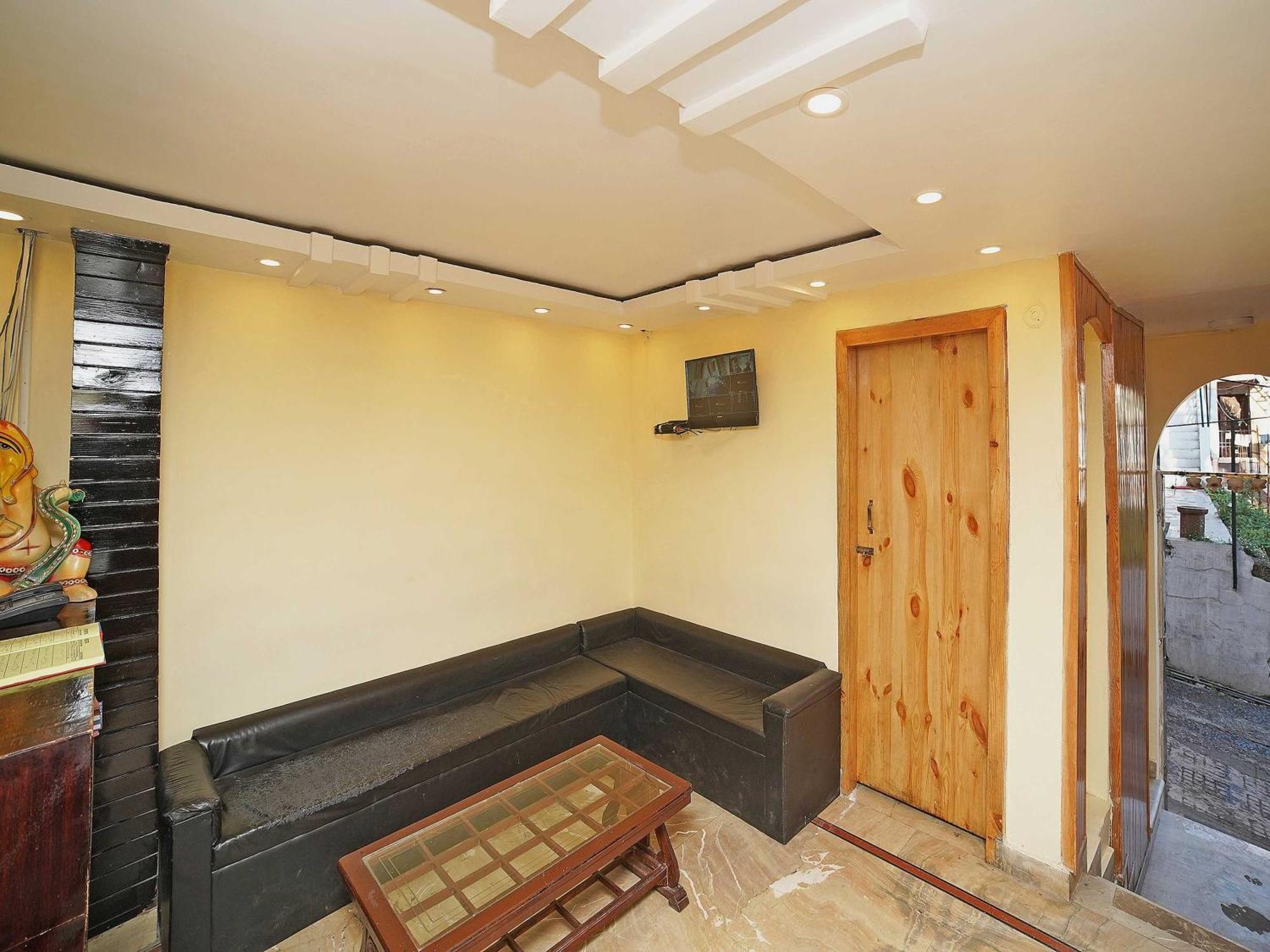 Oyo Flagship 8594 Golden Nest Hotel Nainital Exterior photo