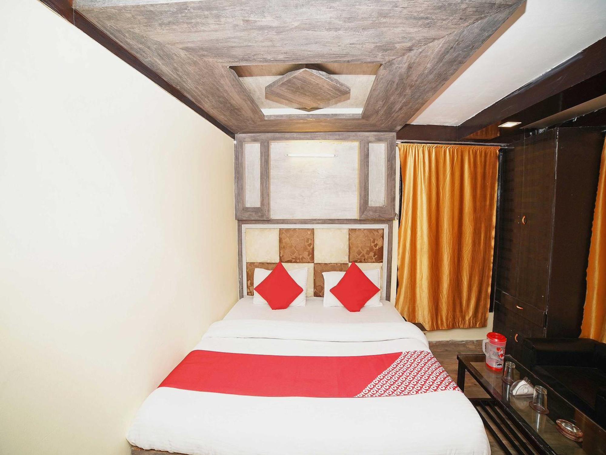 Oyo Flagship 8594 Golden Nest Hotel Nainital Exterior photo
